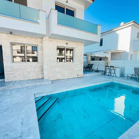 Pierre 9 - Private Pool, Jacuzzi, Seaview Villa *