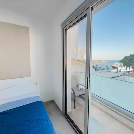 Villa Pierre 9 - Private Pool, Jacuzzi, Seaview Paralimni