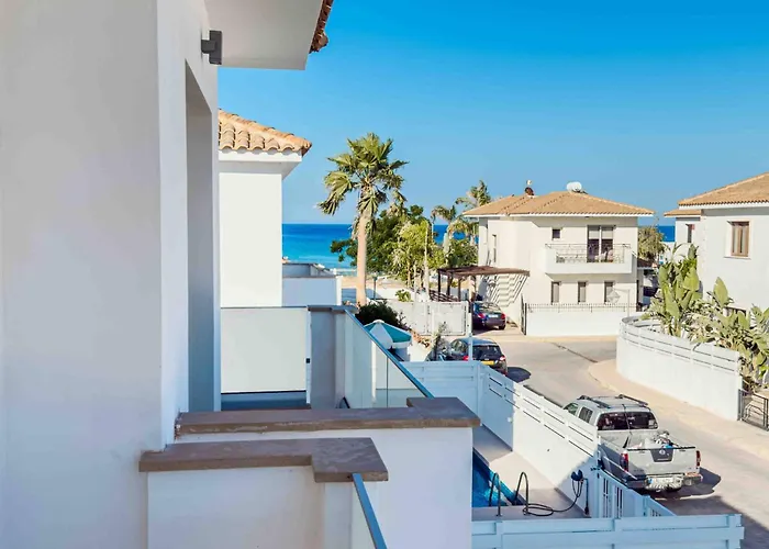 Pierre 9 - Private Pool, Jacuzzi, Seaview Vila *